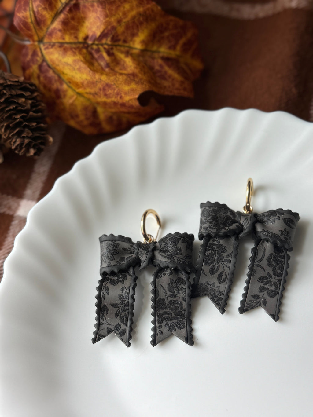 Black Lace Bows