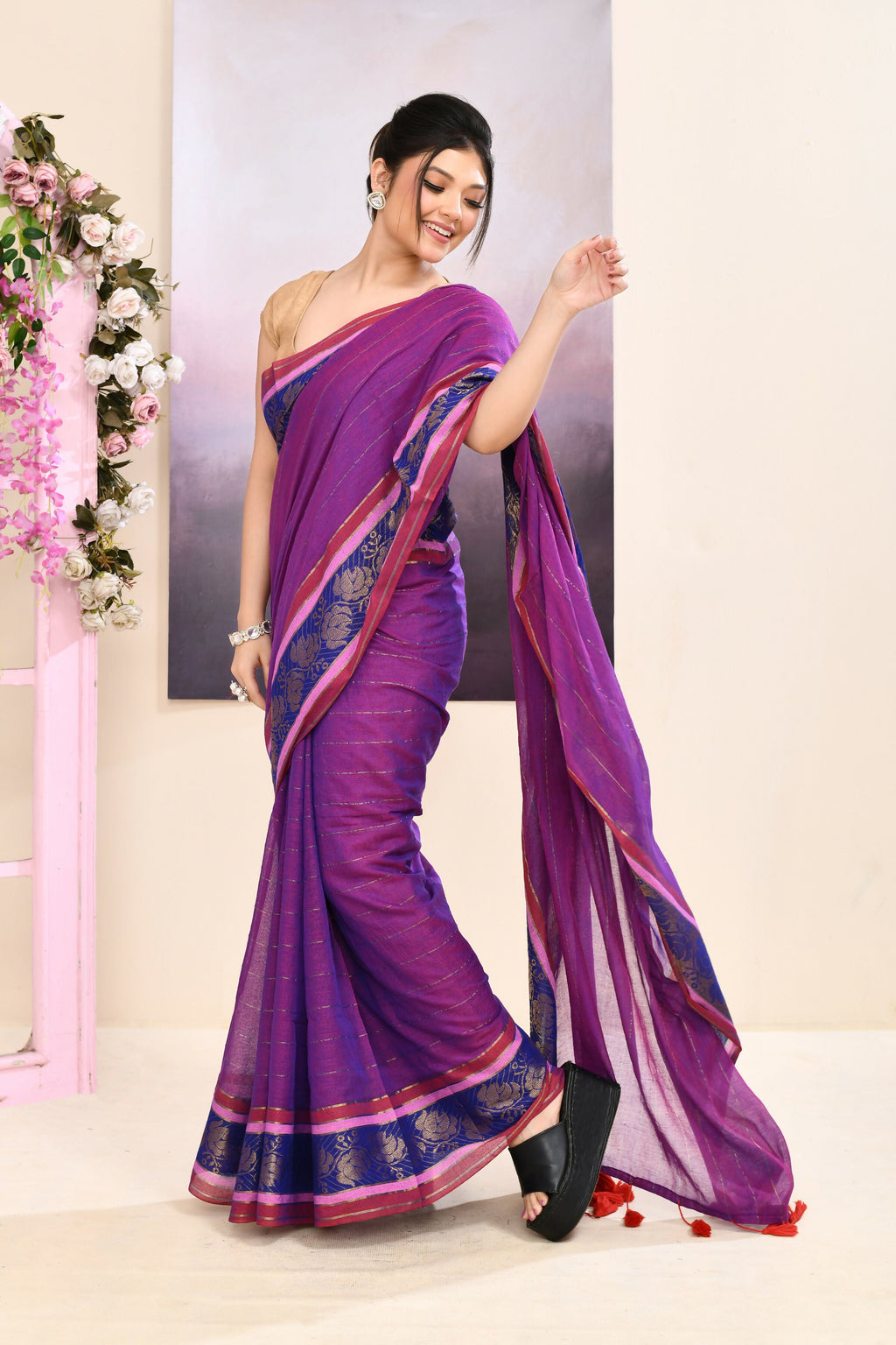 Purple Embellished Zari Border Cotton Jamdani Saree
