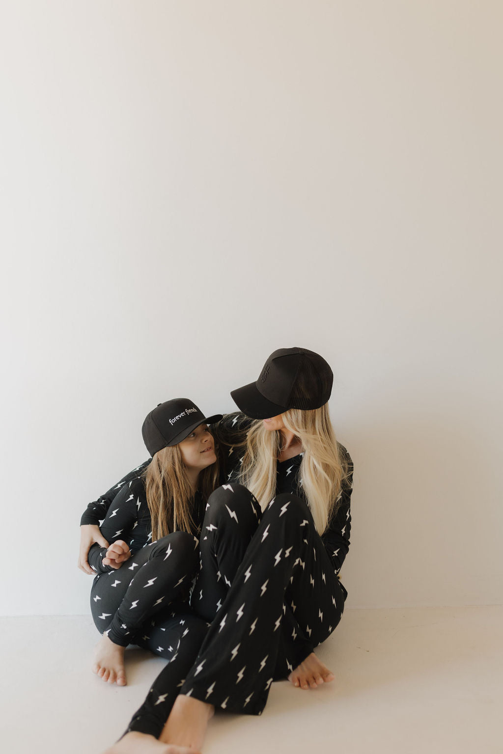 Women's Bamboo Long Sleeve Pajama Set in Midnight Lightning Bolt