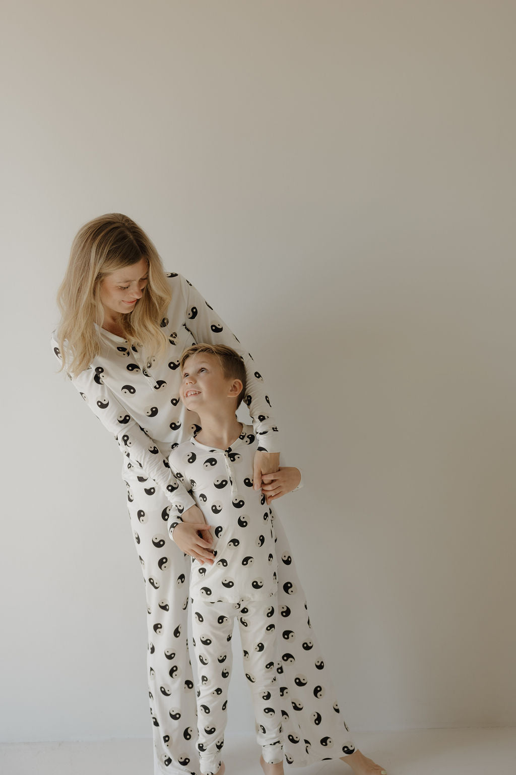 Women's Bamboo Pajama Set in Black and White Yin Yang Print