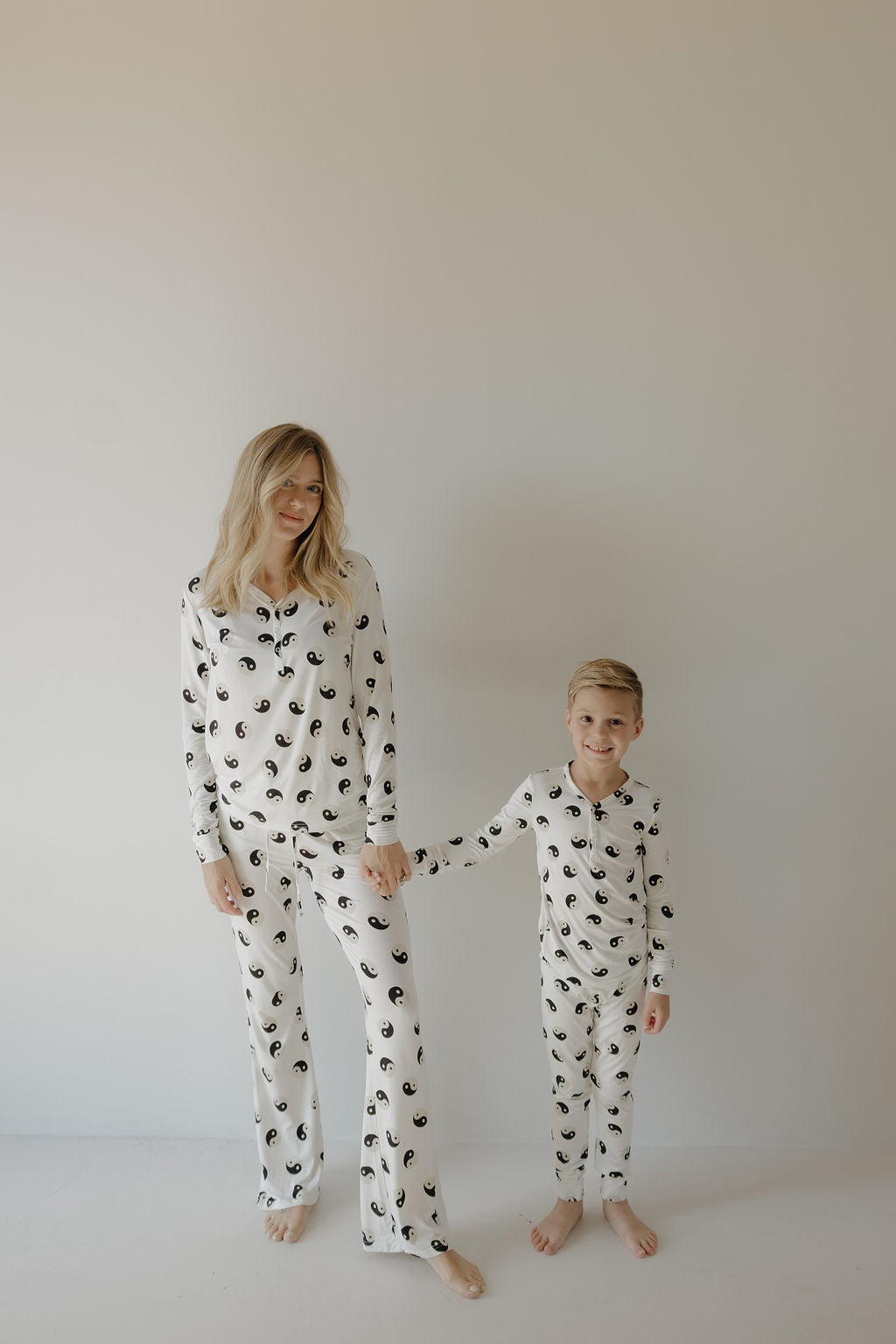 Women's Bamboo Pajama Set in Black and White Yin Yang Print