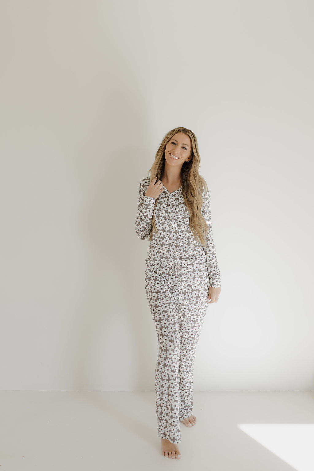 Women's Long Sleeve Bamboo Pajama Set in Darlin' Daisy Print - Image 7