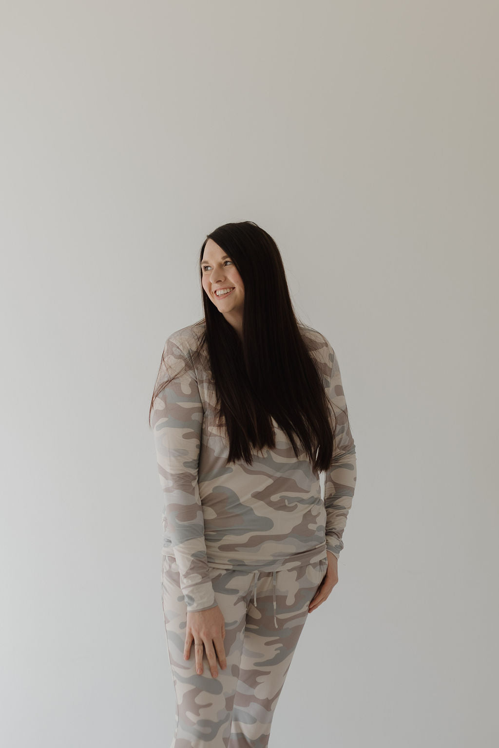 Women's Long Sleeve Bamboo Pajama Set in Camo