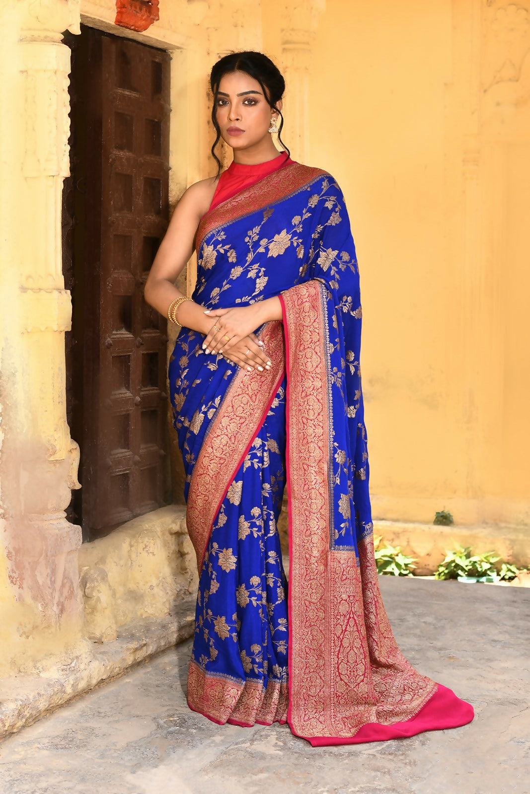 Ink Blue Crepe Chiffon Handloom Banarasi Silk Saree close-up