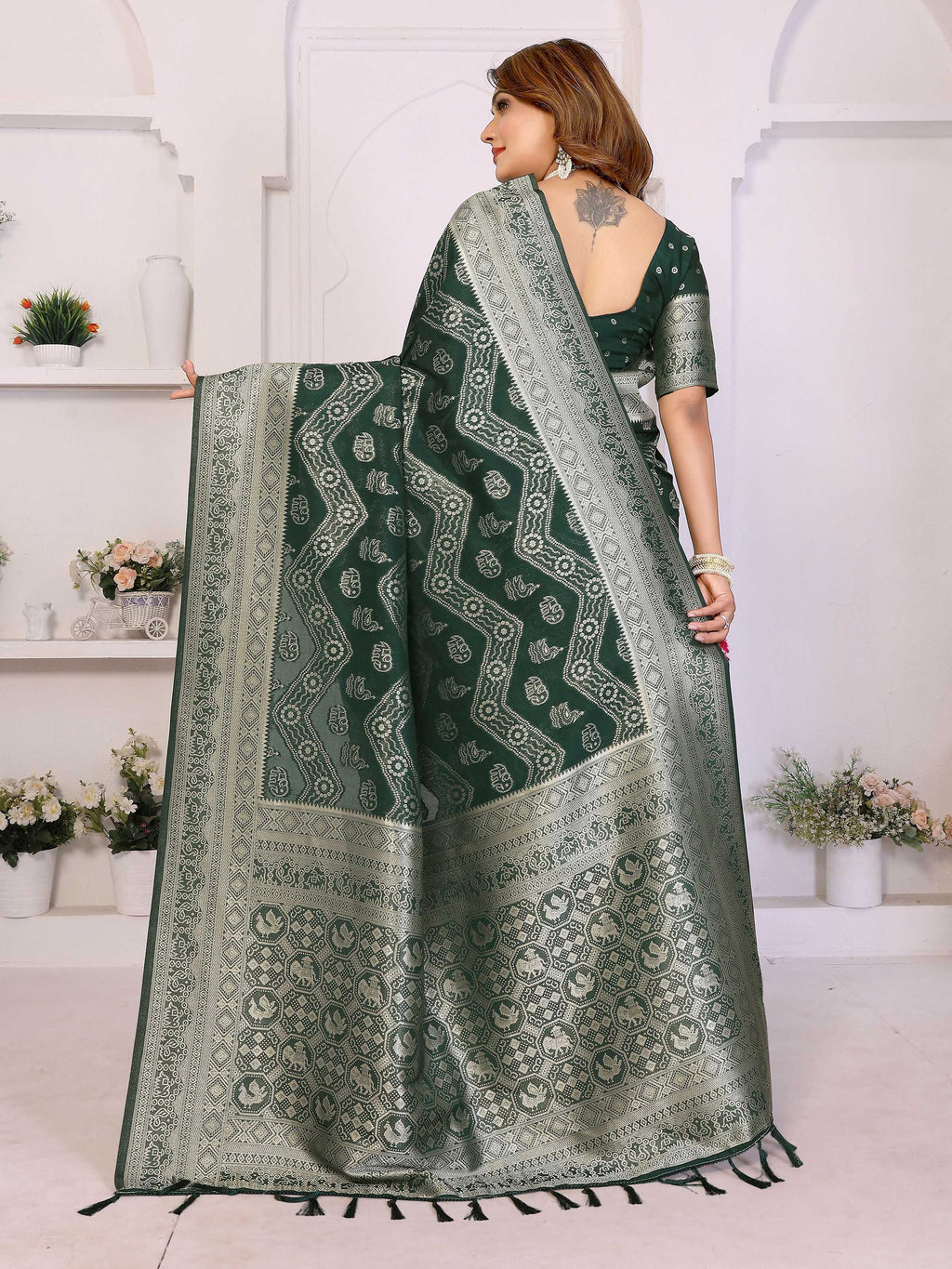 Green Georgette Silk Leheriya Saree with Zari Weaving