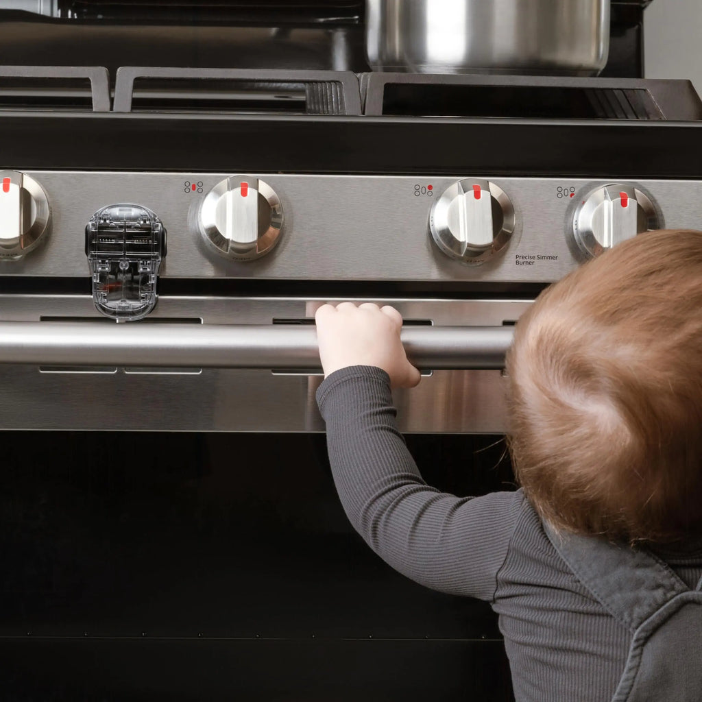 Todays Kids Oven Door Baby Proofing Heat-Resistant Lock - Oven Lock Child Safety Baby Safety Products for Childproof Home - Strong 3M Adhesive Easy Installation One-Hand Use No Tools