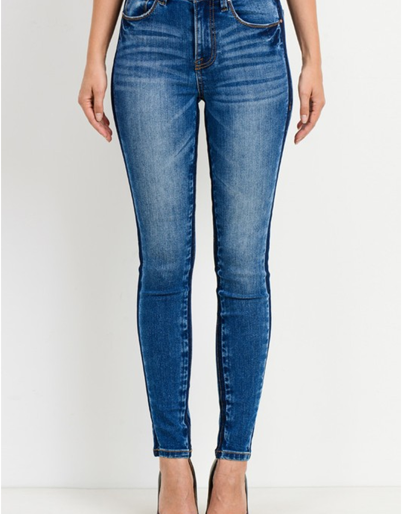 Contrast Wash High Rise Ankle Skinny Jeans in Medium-Blue