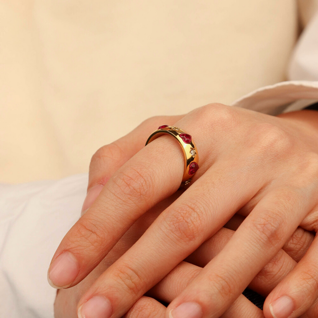 XOXO Love Gold Ring with Ruby Hearts & Diamond Stars - Image 4