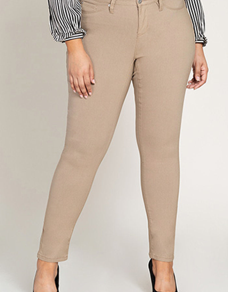 Curvy Mid-Rise Hyperstretch Skinny Jeans in Tea Leaf