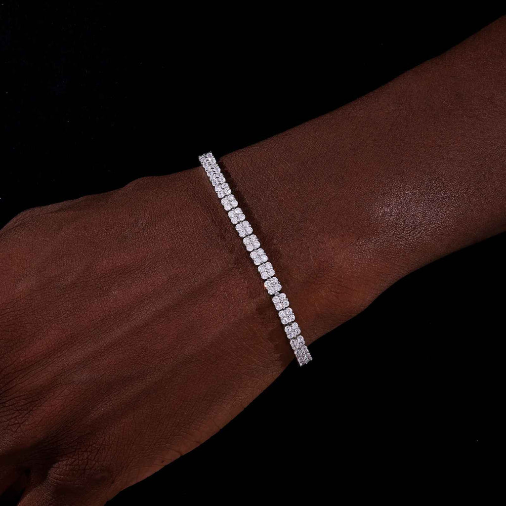 Bracelet Élégance Lumière  4mm Moissanite Tennis Bracelet
