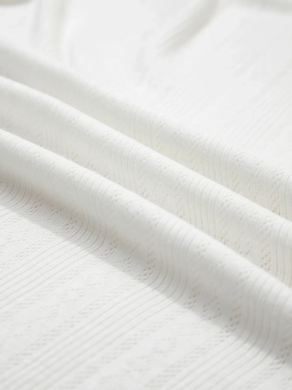 White Scalloped Lace Trim Jacquard Textured Short Sleeve Top - Image 11
