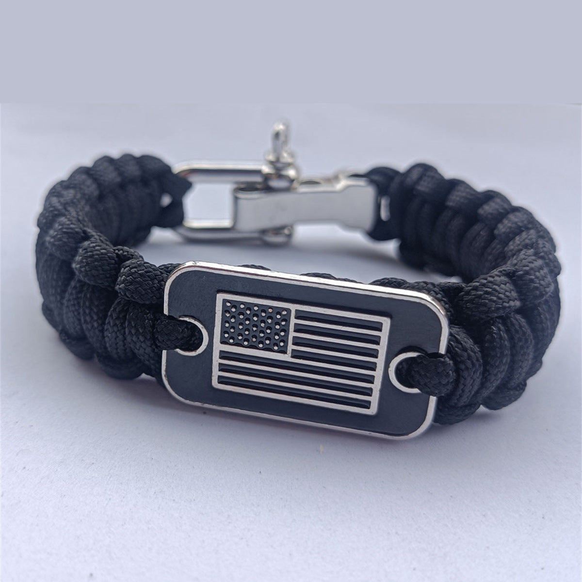 Braided Paracord Bracelet With Survival Zinc Alloy Adjusting Buckle