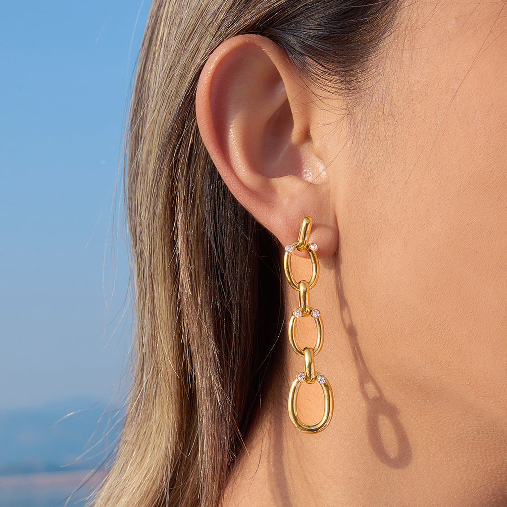 Rhinestone Chain Tassel Drop Earrings in Gold