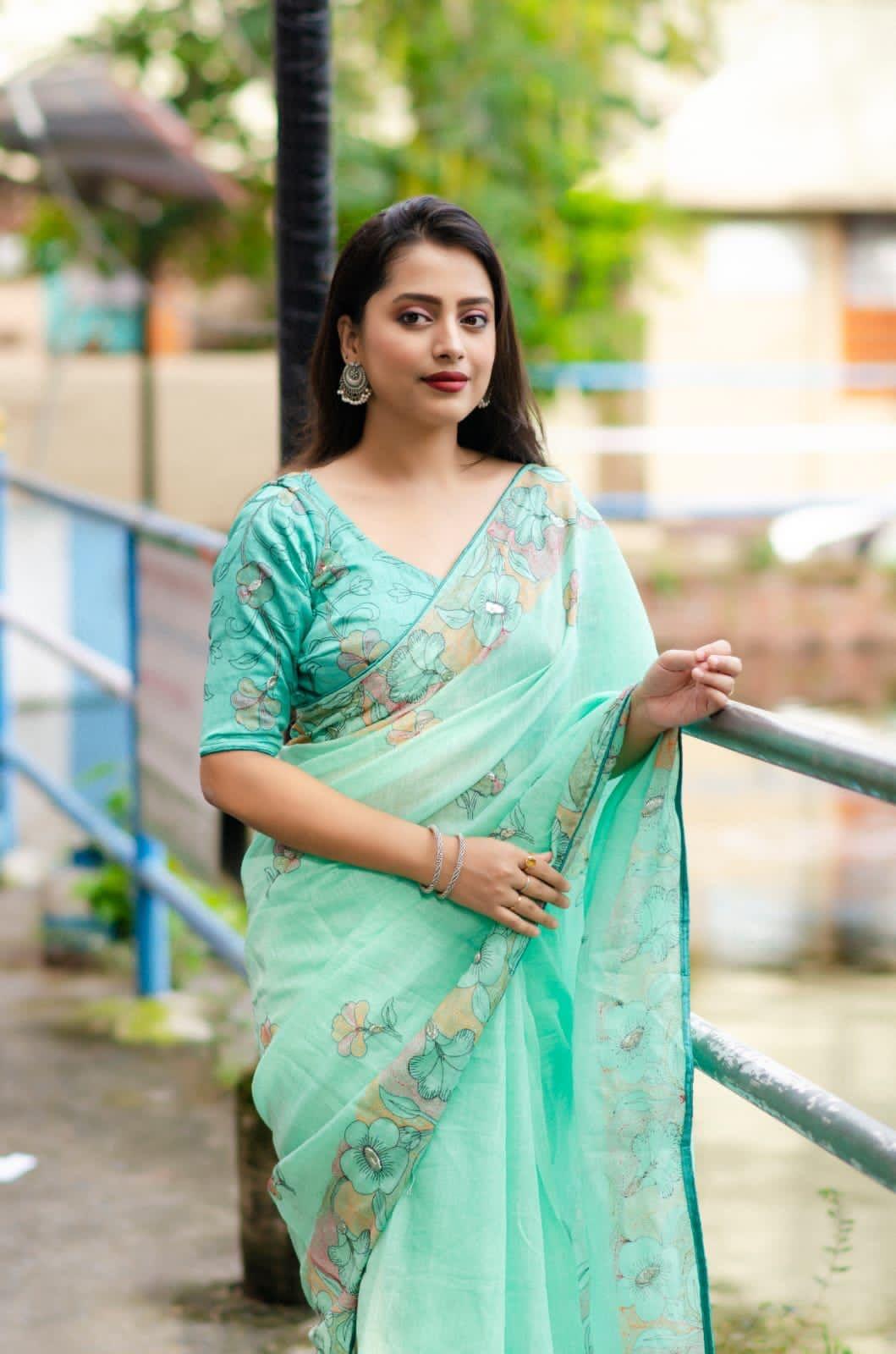 SeaGreen Pure Linen Saree with Pencil Stitch Embroidery and Blouse