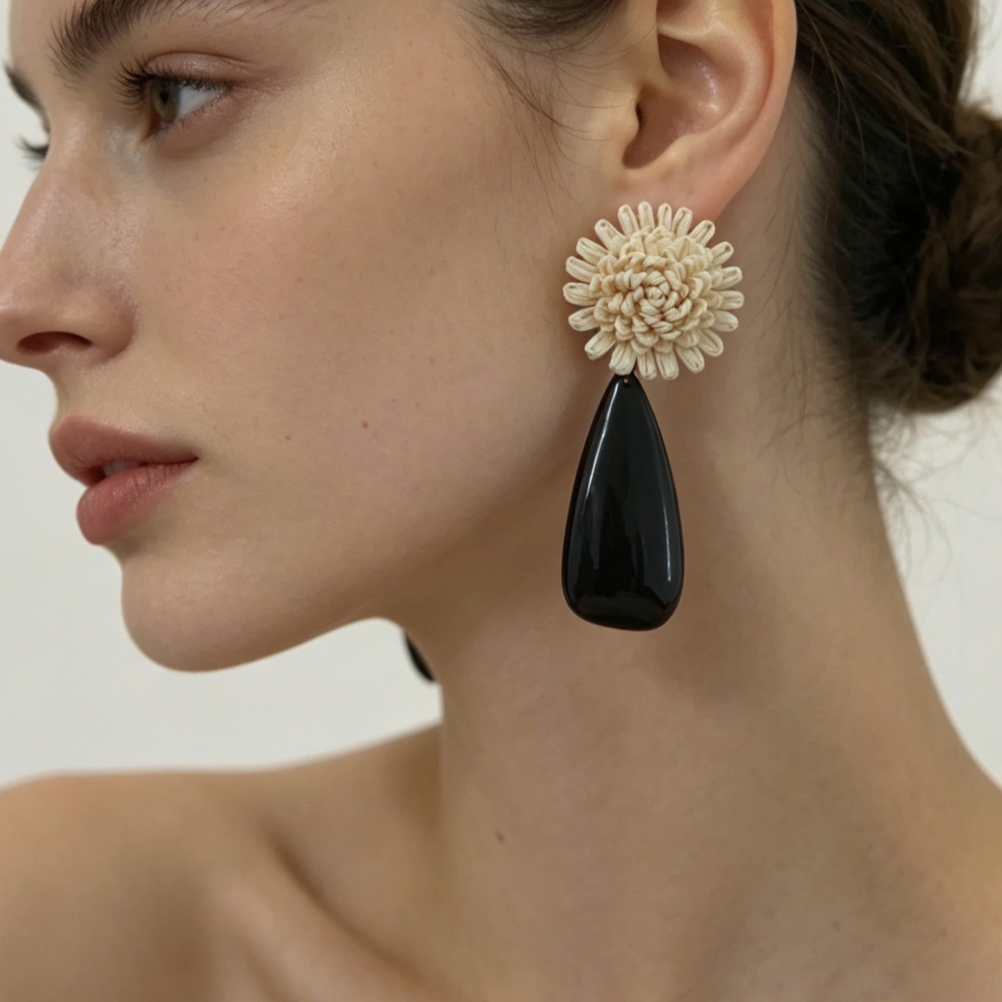 Retro Niche Handmade Flower Stud Earrings