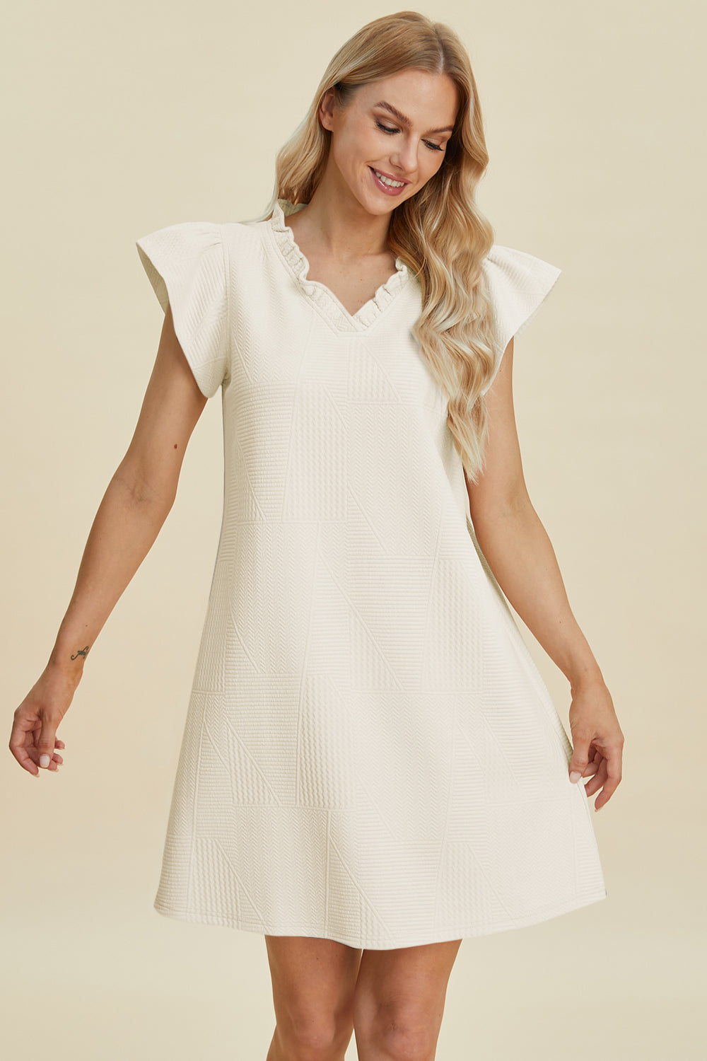 Ruffled V-Neck Cap Sleeve Dress in Elegant Style