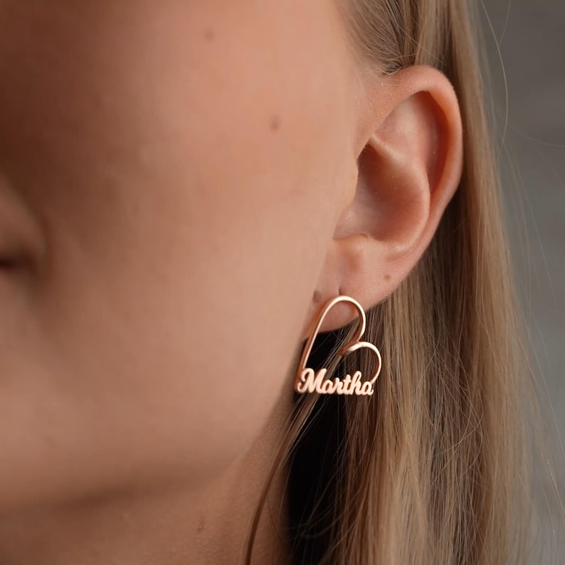 Custom Heart Name Stud Earrings Personalized Gold Script Jewelry