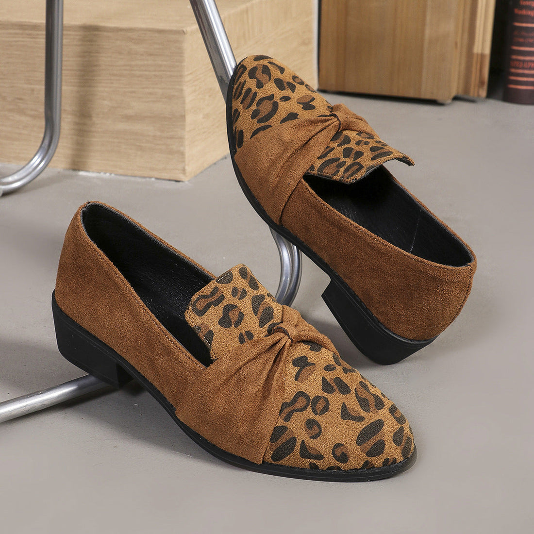 Women’s Leopard Print Casual Loafer Pumps with Bow Detail - Image 3