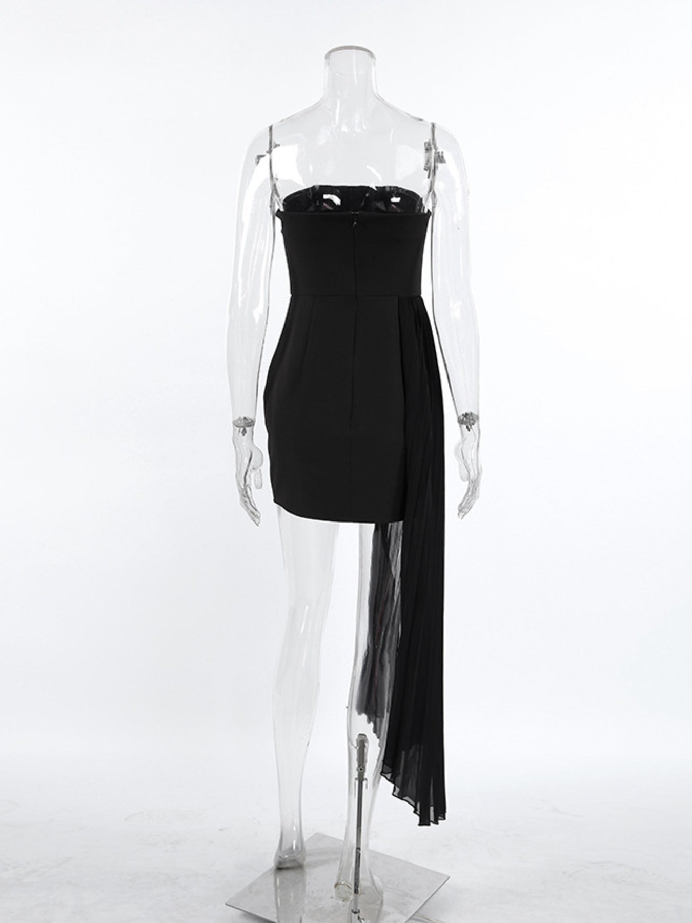 2ddf2c2e602f47b4a68911f5099dcd80-Max