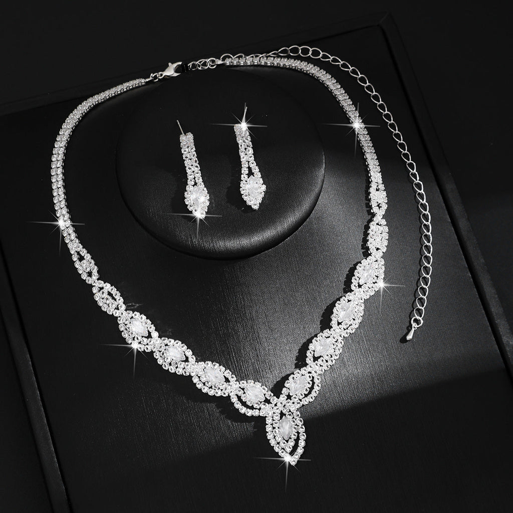 Women 2 Pcs Gold Tone Twisted Marquise Rhinestone Jewelry Set,Necklace And Dangle Earrings,Elegant Bridal Costume Accessories For Wedding Banquet Party Occasion