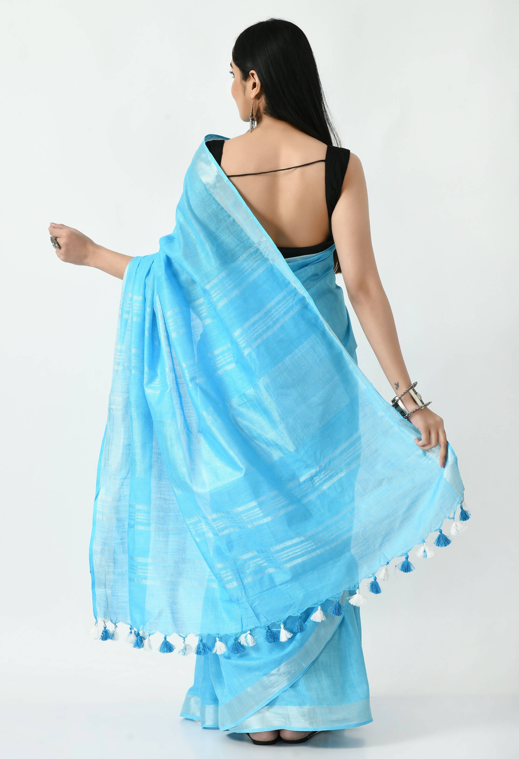 Moeza Sky Blue Bhagalpuri Handloom Silk Linen Saree with Blouse Piece