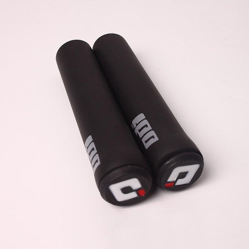 Non-Slip Bicycle Handlebar Grips, Shock Absorbing Bike Grip Set
