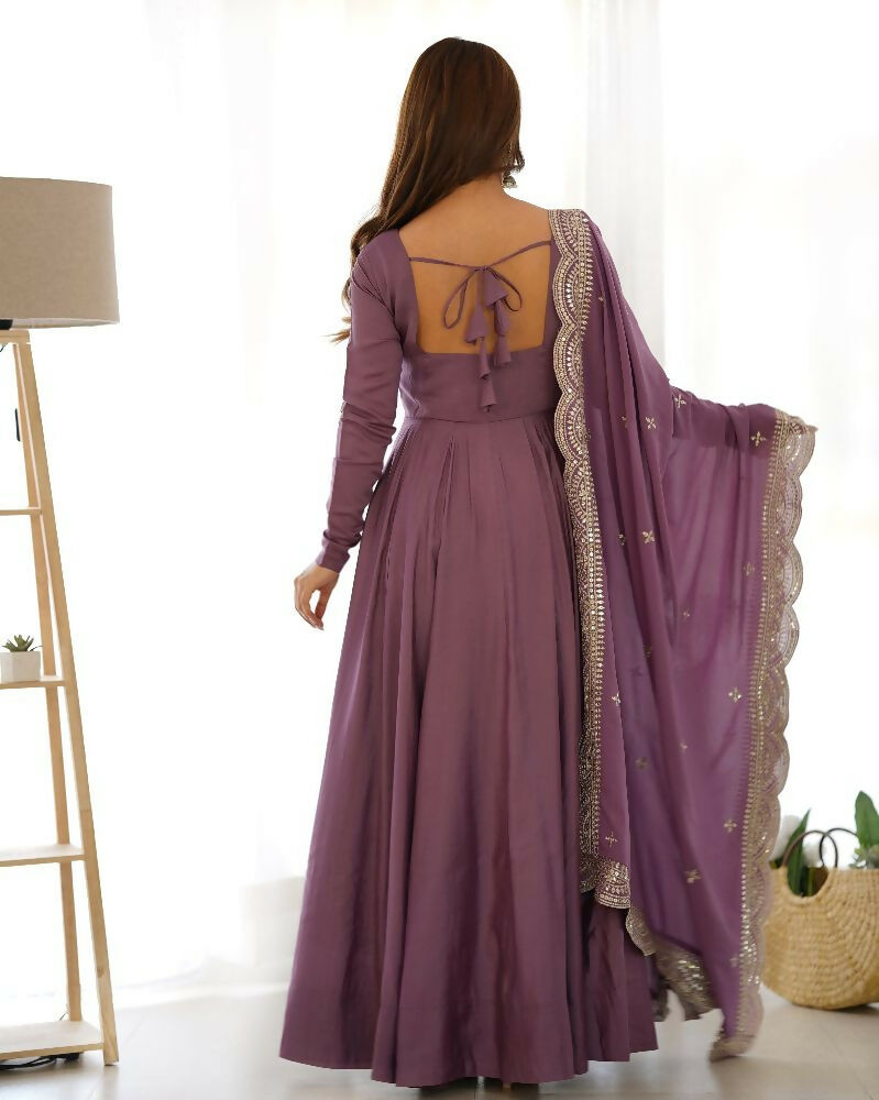 Purple Chanderi Kurta Set with Sequence Embroidery Details
