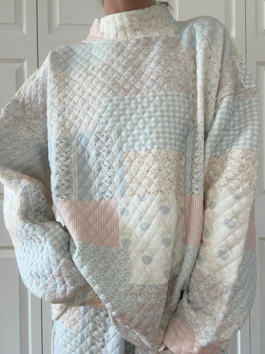 Shades Of Blue Quilted Pastel Mockneck Sweatshirt Unisex