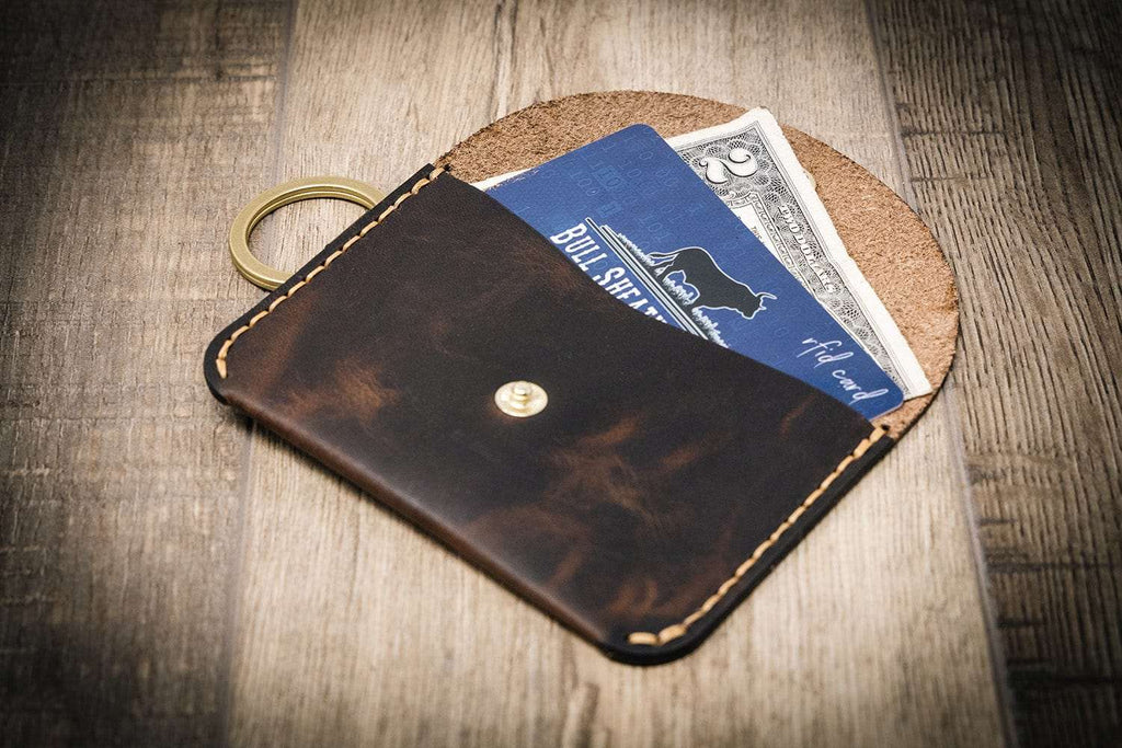 The Richmond Leather Keychain Wallet in Walnut Brown