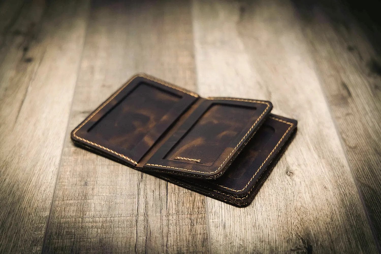 Federal Badge Wallet - Walnut Leather, Rugged Heritage Design