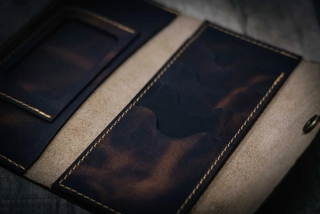 Sugar Land Clutch Wallet - Walnut