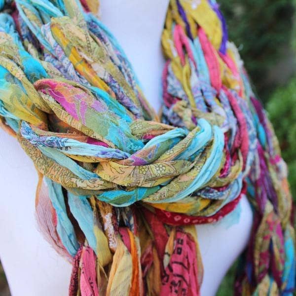 DIY Arm Knit Scarf Kit - Easy 30 Minute Chunky Knit Project