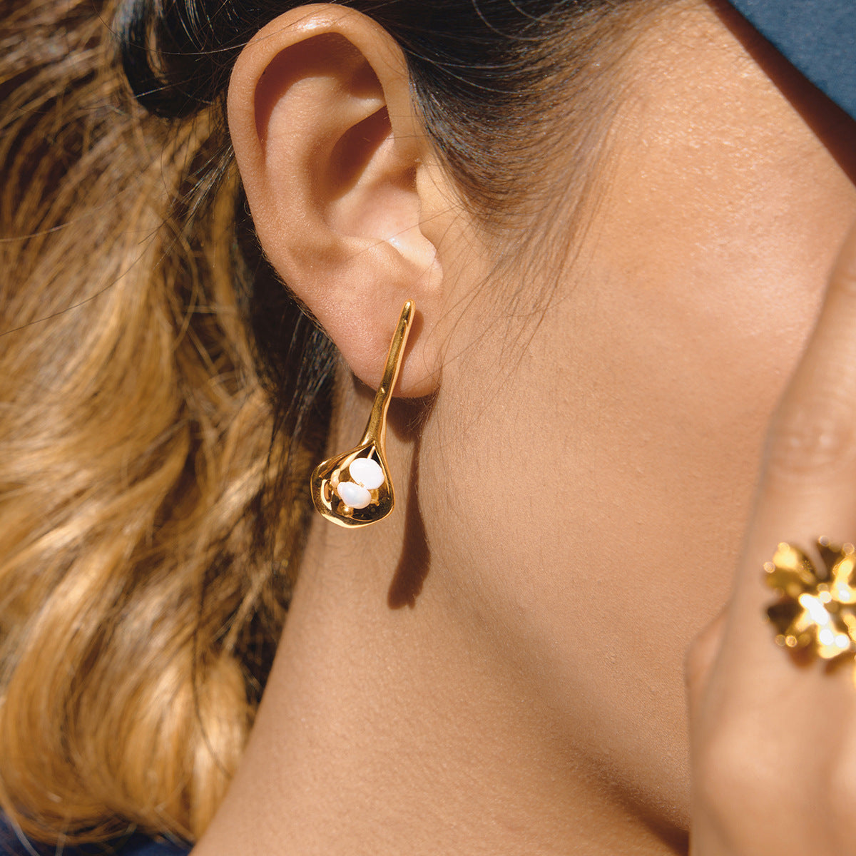 Gold Pearl Calla Lily Drop Earrings in Nature-Inspired Design