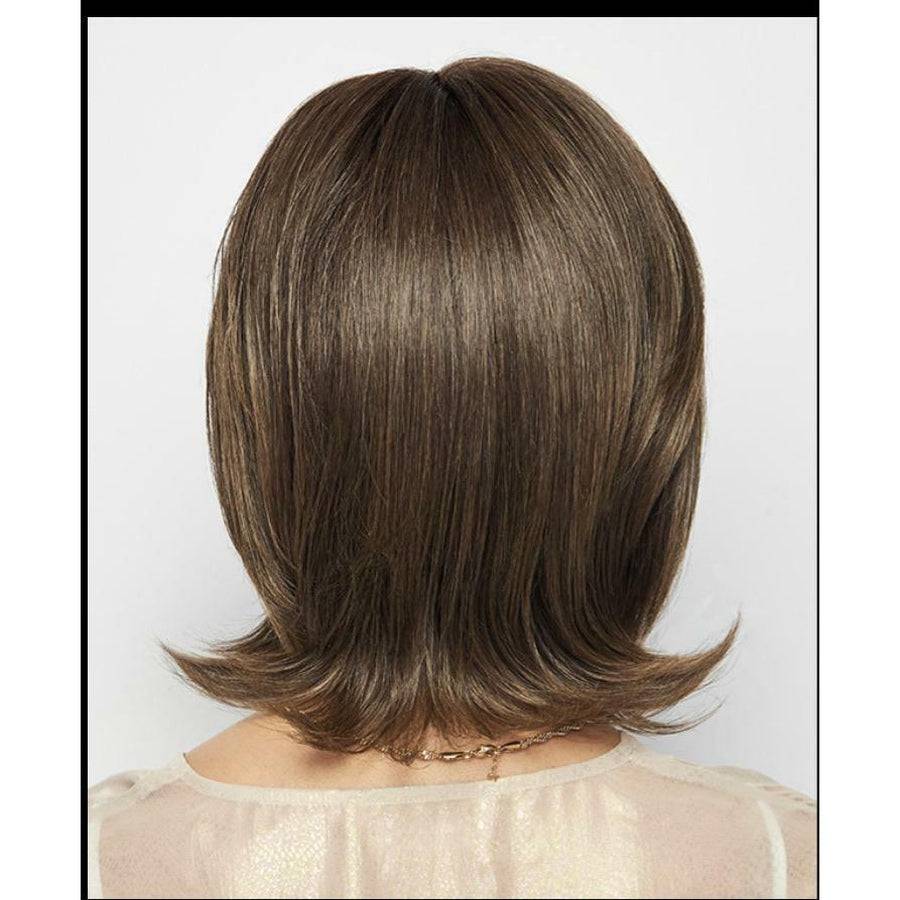 Upstage Wig: Natural Layered Cut in Multi-Tonal Brown and Blonde