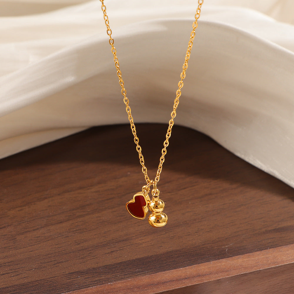 New Lucky Red Shell Gourd Womens Non-Fading Clavicle Necklace