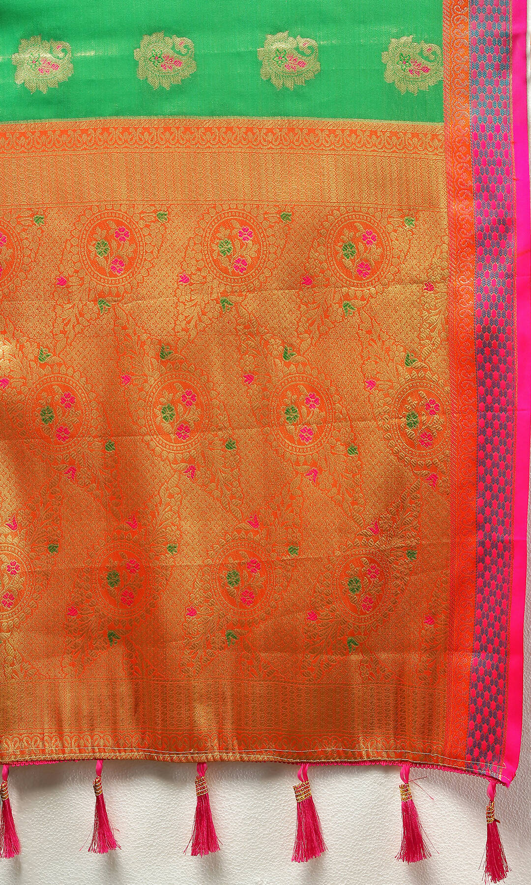 Navy Blue Kanjivaram Silk Saree with Zari Weaving and Pallu Tassels