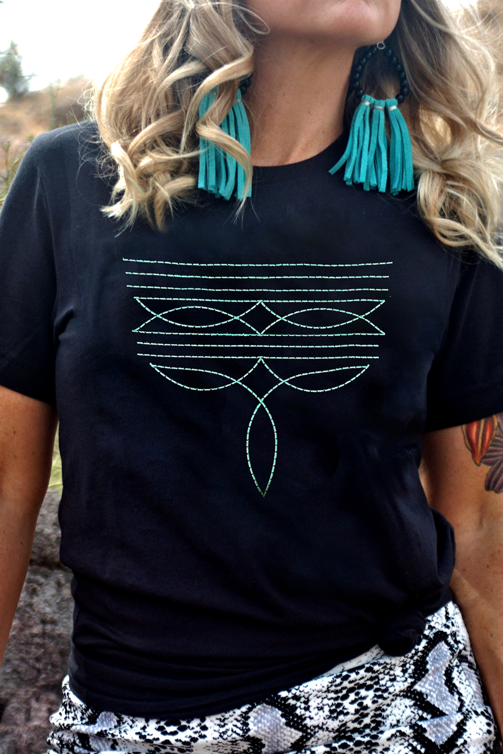 Black Western Geometric Embroidered T-Shirt