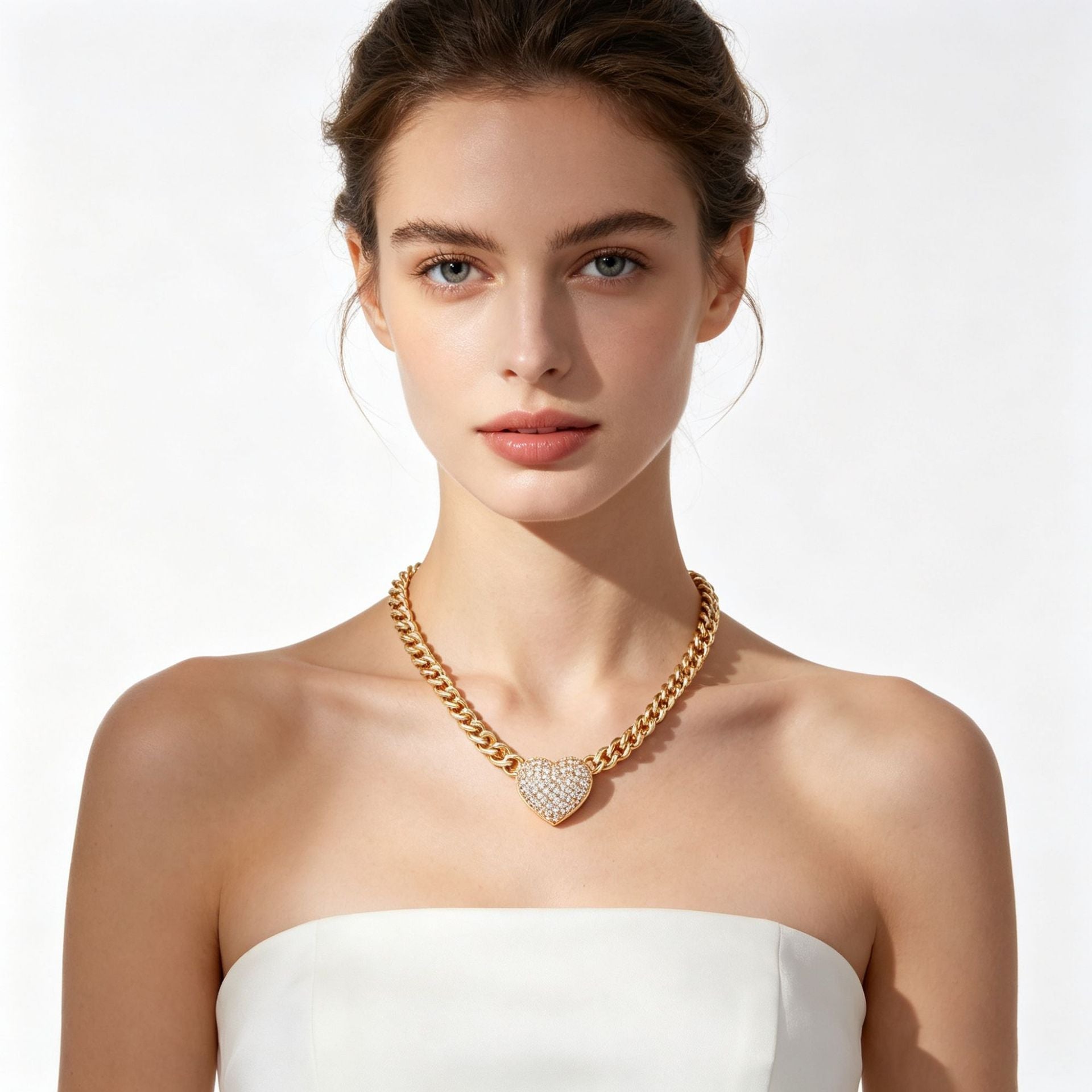 Link Necklace For Women With Inlaid Zircon Heart Pendant, Copper Material, Fashion Light Luxury Clavicle Chain, Trendy Valentine's Day Jewelry