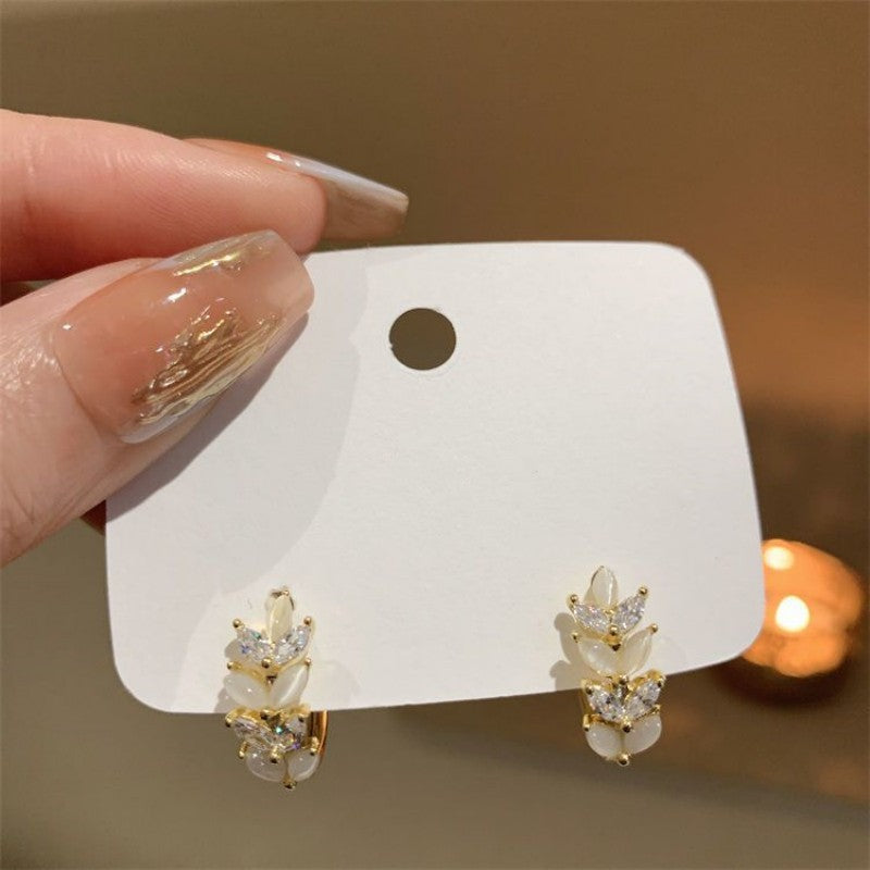 Wheat-ear Cats-eye Stone Minimalist Zircon Ear Clips