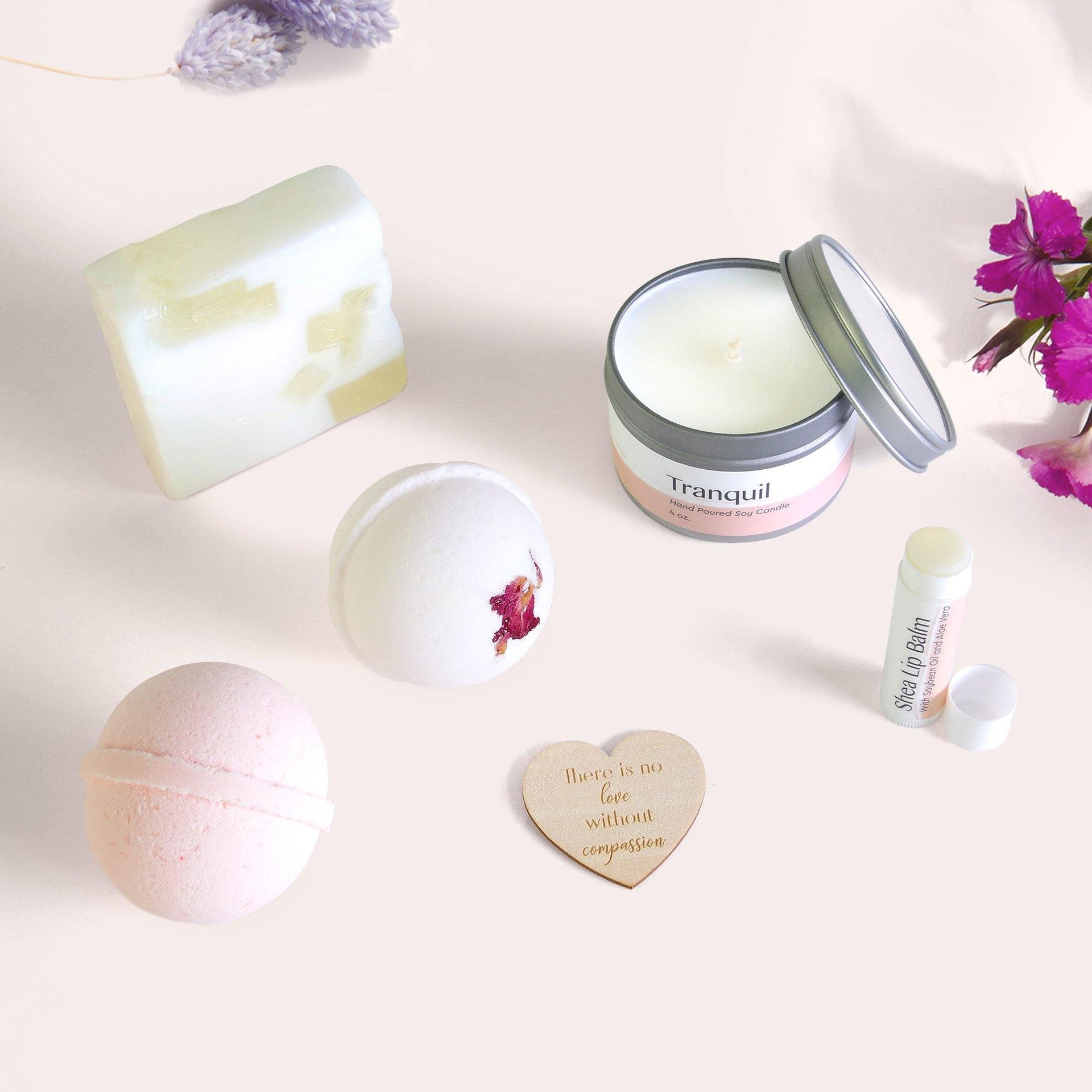 32nd Birthday Compass Necklace Spa Gift Box Set