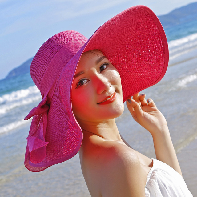 Women’s Wide Brim Summer Straw Hat with Elegant Bowknot Detail