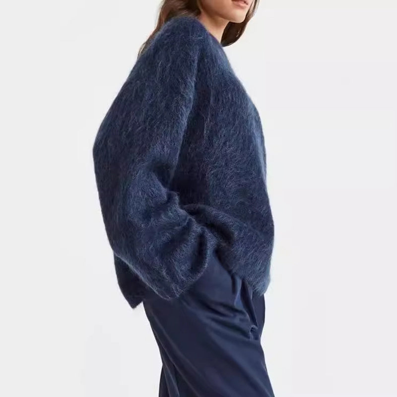 Minimalist Knit Long Sleeve Round Neck Pullover Sweater