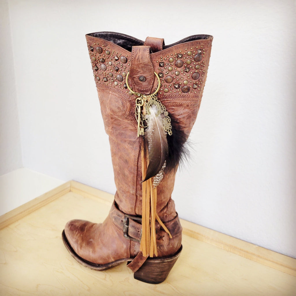 Boho Western Leather Boot Bling Charm Feather & horseshoe 500k