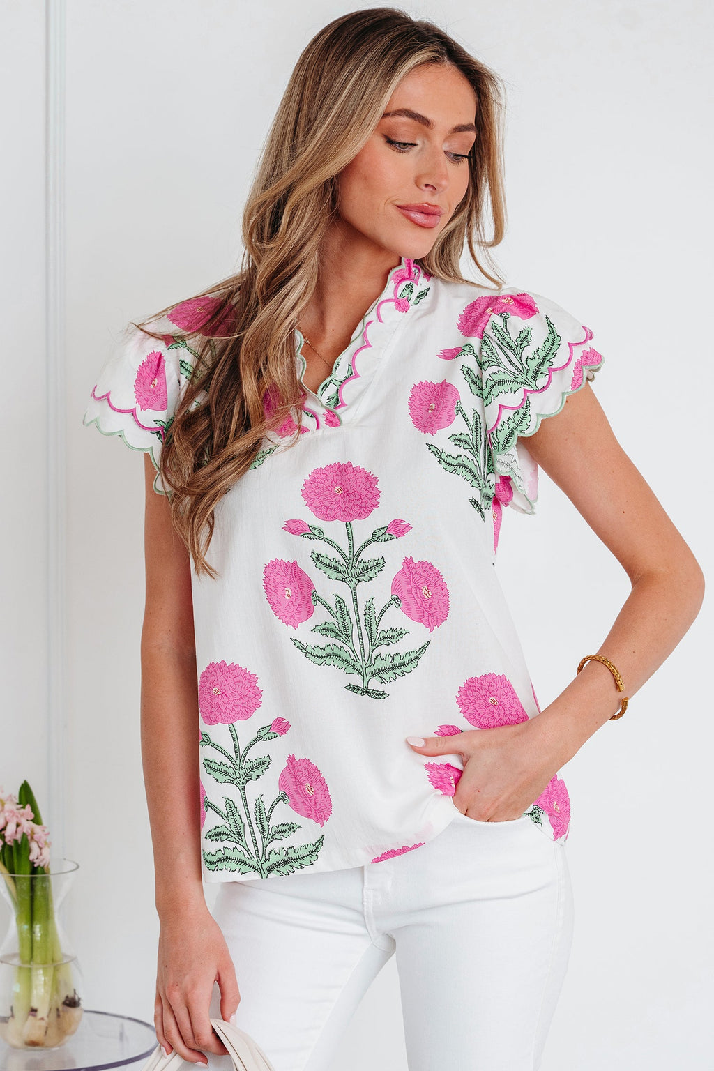 Wild Flower Contrast Trim Scallop Short Sleeve Blouse