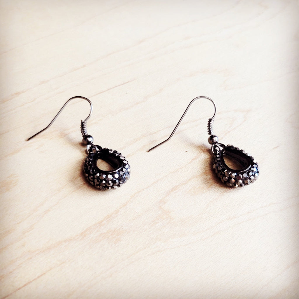 Dark Teardrop Crystal Dangle Earrings for Everyday Style - Image 2