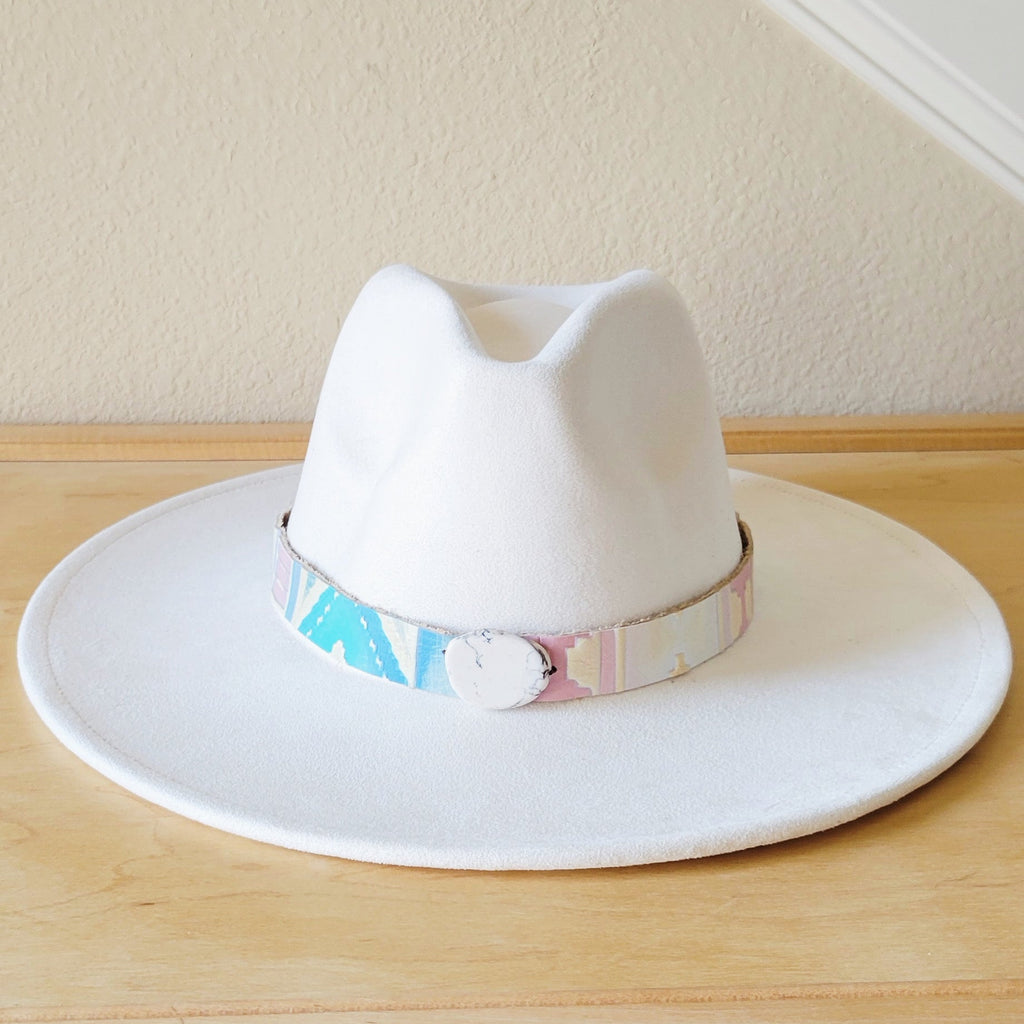 Pastel Navajo Embossed Leather Hat Band with Turquoise Accent - Image 3