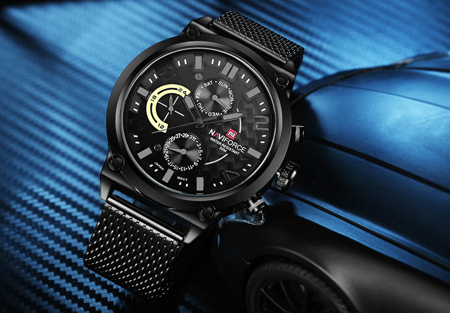 Men's Analog Quartz Wrist Watch with Stainless Steel Mesh Band