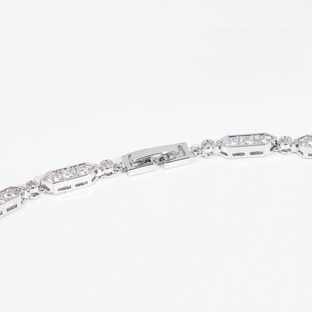 Little Spirit Snake Pendant Necklace in S925 Silver and Zirconia