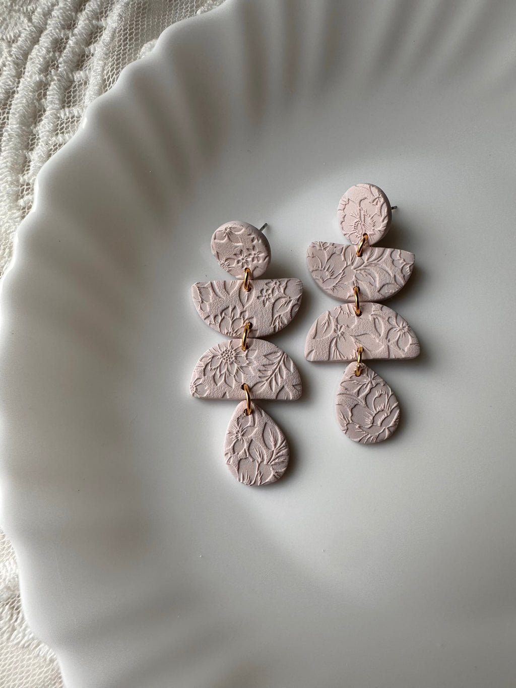 Juliette, in Cream
