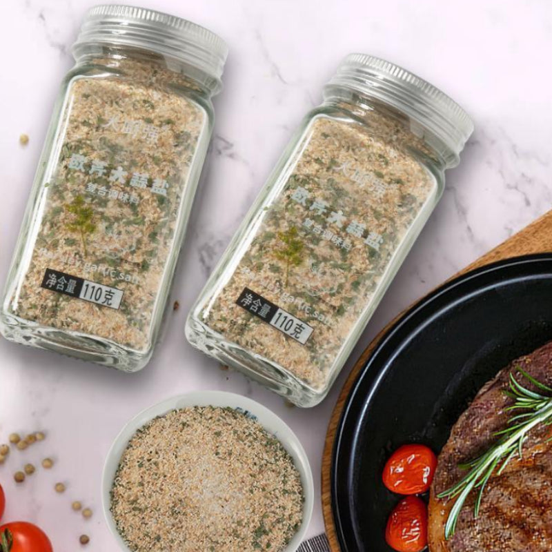 Parsley Garlic And Salt Seasoning Powder Enhances The Flavor Of Light Dishes